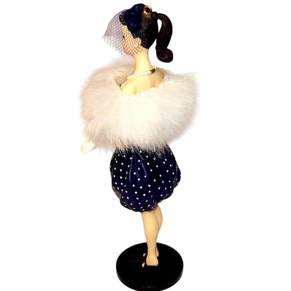 Vintage 1999 Lovesome "1959 Gay Parisienne Barbie" Ornament - Picture 3 of 8